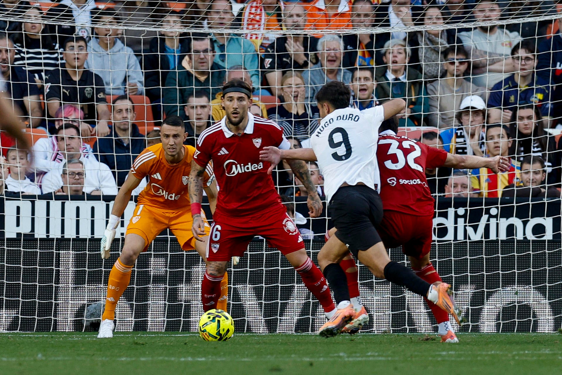 El Sevilla tiró en el 92 lo que le había dado el orden y la fortuna El Sevilla tiró en el 92 lo que le había dado el orden y la fortuna