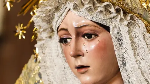 Imágenes de Santa Maria de la Esperanza Macarena tras la restauración en la Basílica de la Esperanza Macarena Imágenes de Santa Maria de la Esperanza Macarena tras la restauración en la Basílica de la Esperanza Macarena