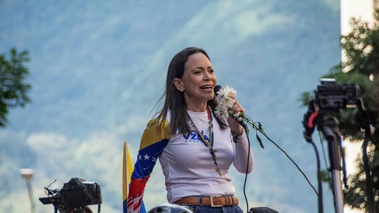 Foto de archivo. La líder opositora María Corina Machado aparece en las calles de Caracas Foto de archivo. La líder opositora María Corina Machado aparece en las calles de Caracas