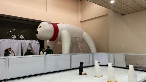 bazar solidario C&aacute;ritas