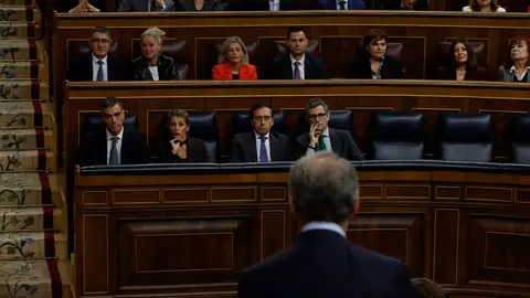 Sesión de control al Gobierno Sánchez dice que su Gobierno es el que más apoya a las mujeres y acusa a Feijóo de formar con Vox una amenaza negacionista
