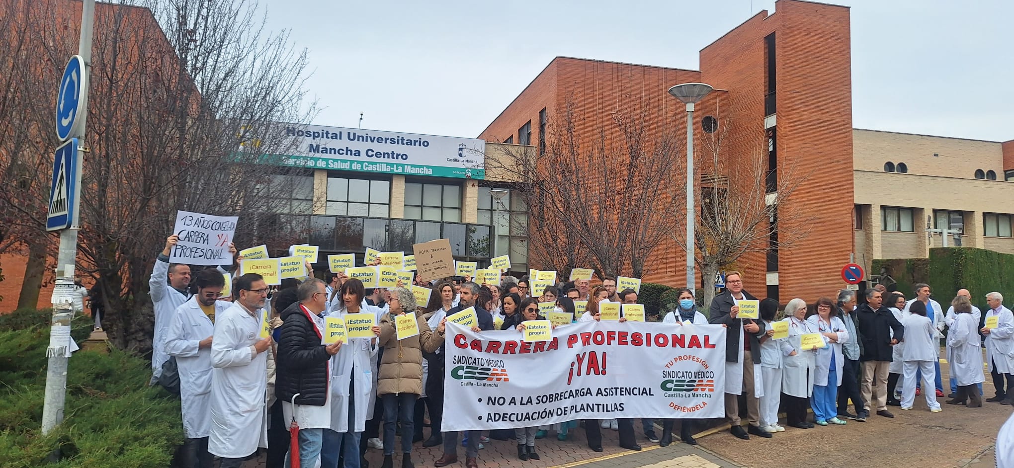 Seguimiento de la huelga de médicos en C-LM: 34% según la Junta, 85% según los facultativos Seguimiento de la huelga de médicos en C-LM: 34% según la Junta, 85% según los facultativos