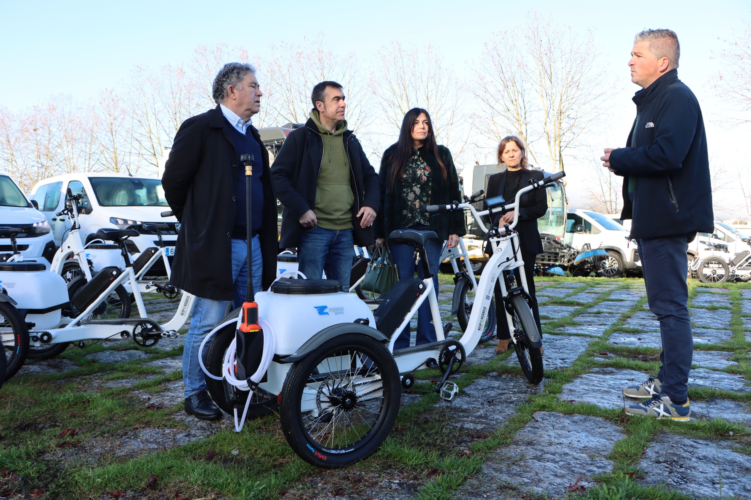 Nova flota de vehículos para modernizar o servizo de limpeza e mantemento viario Nova flota de vehículos para modernizar o servizo de limpeza e mantemento viario