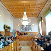 El pago de facturas de 1,3 millones sigue sin prosperar en Santiago por el 'no' del PP y abstención de no adscritas El pago de facturas de 1,3 millones sigue sin prosperar en Santiago por el 'no' del PP y abstención de no adscritas