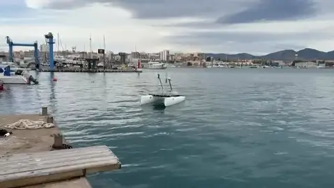 La UJI prueba en PortCastelló un nuevo robot autónomo para inspección y mantenimiento de infraestructuras marinas La UJI prueba en PortCastelló un nuevo robot autónomo para inspección y mantenimiento de infraestructuras marinas