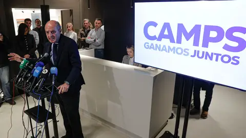 Imagen del acto en que el expresident de la Generalitat, Francisco Camps, ha presentado a su equipo para las Elecciones Autonómicas 2027 Imagen del acto en que el expresident de la Generalitat, Francisco Camps, ha presentado a su equipo para las Elecciones Autonómicas 2027