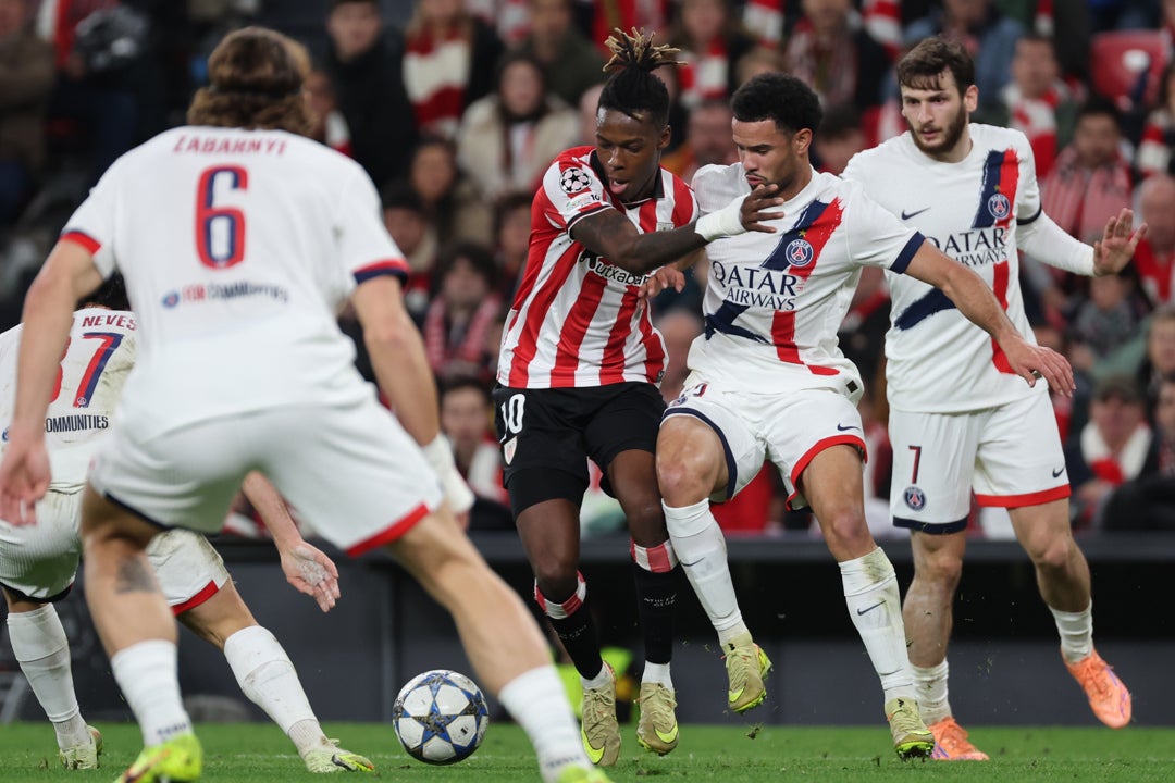 Unai Simón mantiene a flote la esperanza del Athletic Unai Simón mantiene a flote la esperanza del Athletic