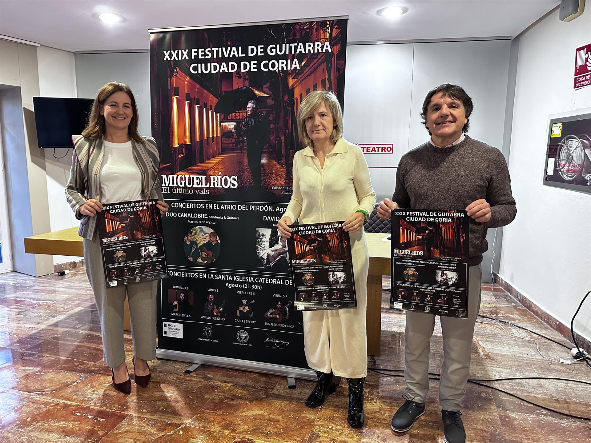 Miguel Ríos abrirá el XXIX Festival Internacional de Guitarra Ciudad de Coria el 1 de agosto Miguel Ríos abrirá el XXIX Festival Internacional de Guitarra Ciudad de Coria el 1 de agosto