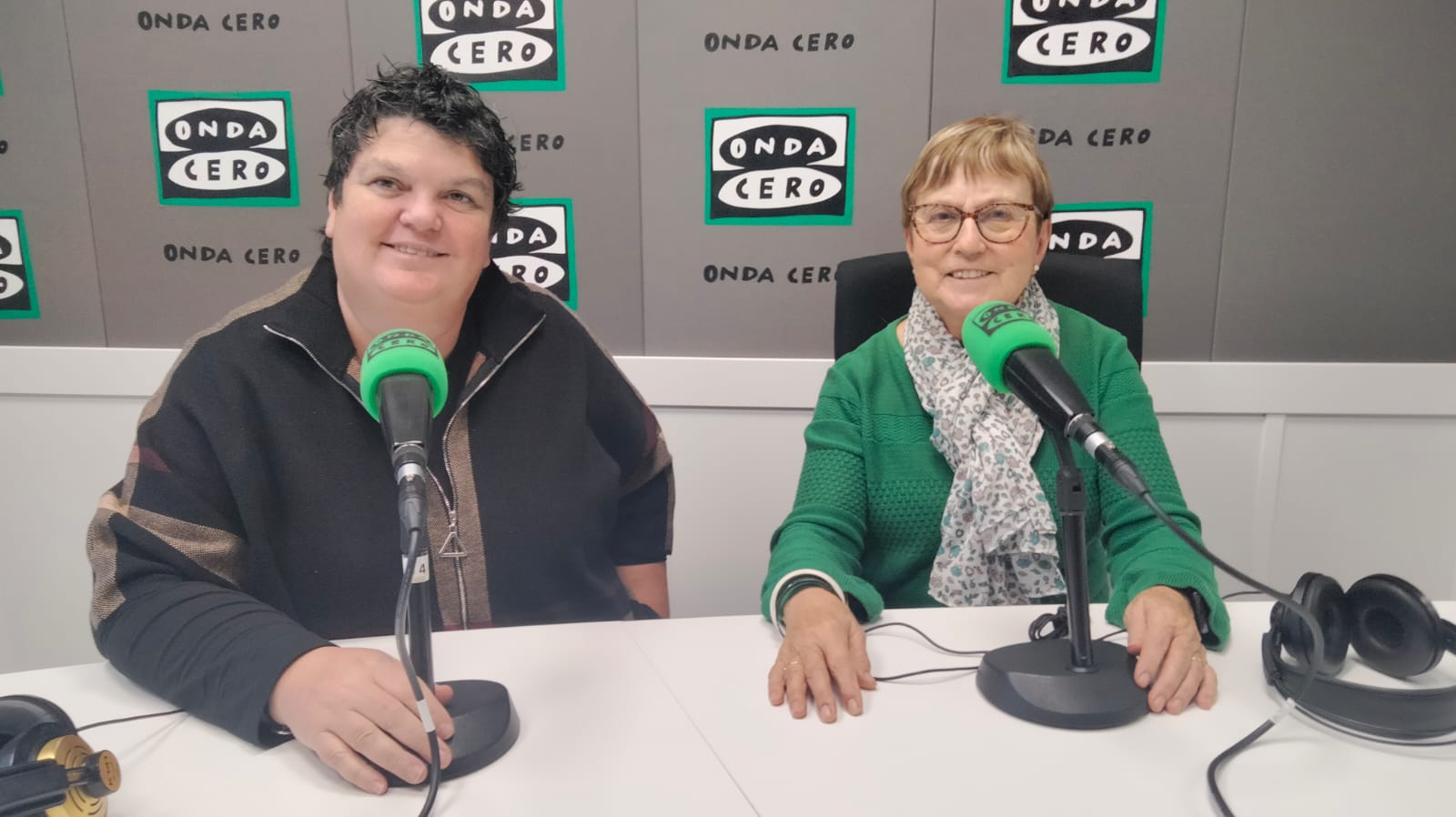 La Associació d'Ajuda al Poble Saharahui lanza la campaña 'Vacances en pau' para acoger a niños el próximo verano La Associació d'Ajuda al Poble Saharahui lanza la campaña 'Vacances en pau' para acoger a niños el próximo verano