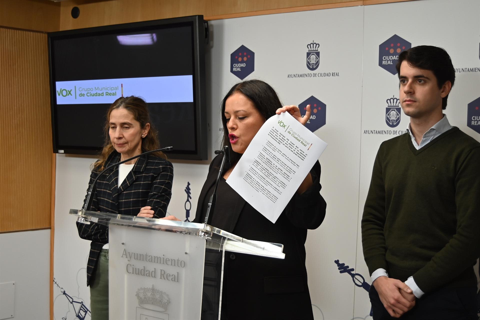 Eliminar Puntos Violeta y las ayudas a inmigración irregular, condiciones de Vox para apoyar presupuestos de Ciudad Real Eliminar Puntos Violeta y las ayudas a inmigración irregular, condiciones de Vox para apoyar presupuestos de Ciudad Real