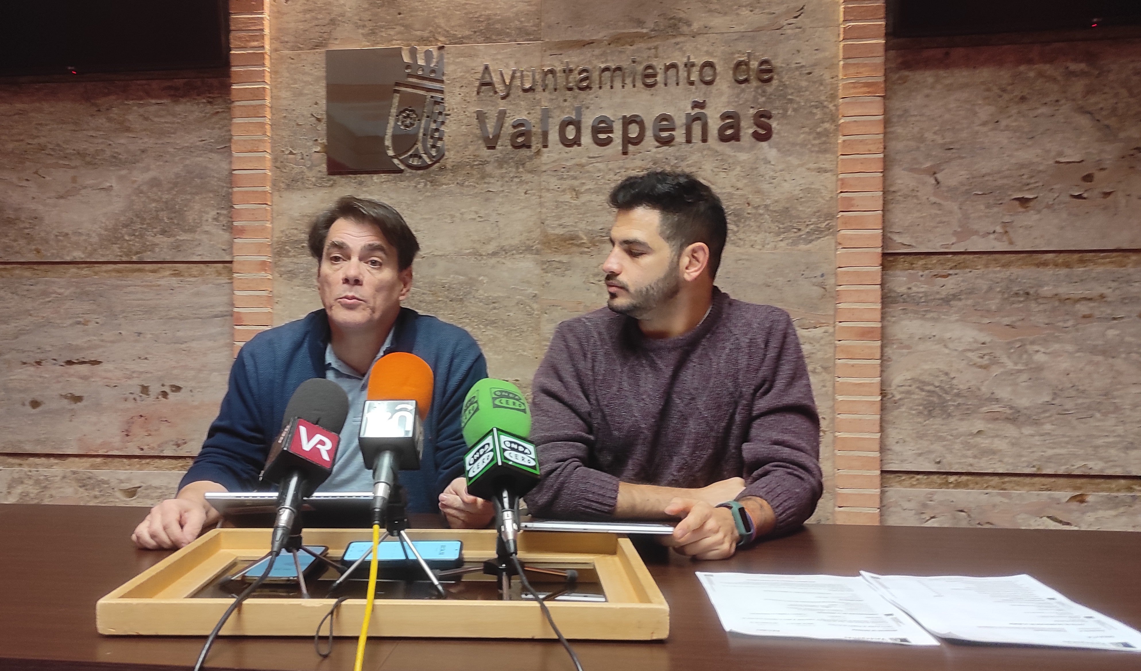 Unidas por Valdepeñas: "el alcalde se ha inventado un delito falso" Unidas por Valdepeñas: "el alcalde se ha inventado un delito falso"