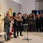 Compostela recibe a las estatuas expoliadas por los Franco con una celebración multitudinaria de un "triunfo colectivo" Compostela recibe a las estatuas expoliadas por los Franco con una celebración multitudinaria de un "triunfo colectivo"