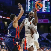 Victorias de Real Madrid y Valencia Basket Victorias de Real Madrid y Valencia Basket