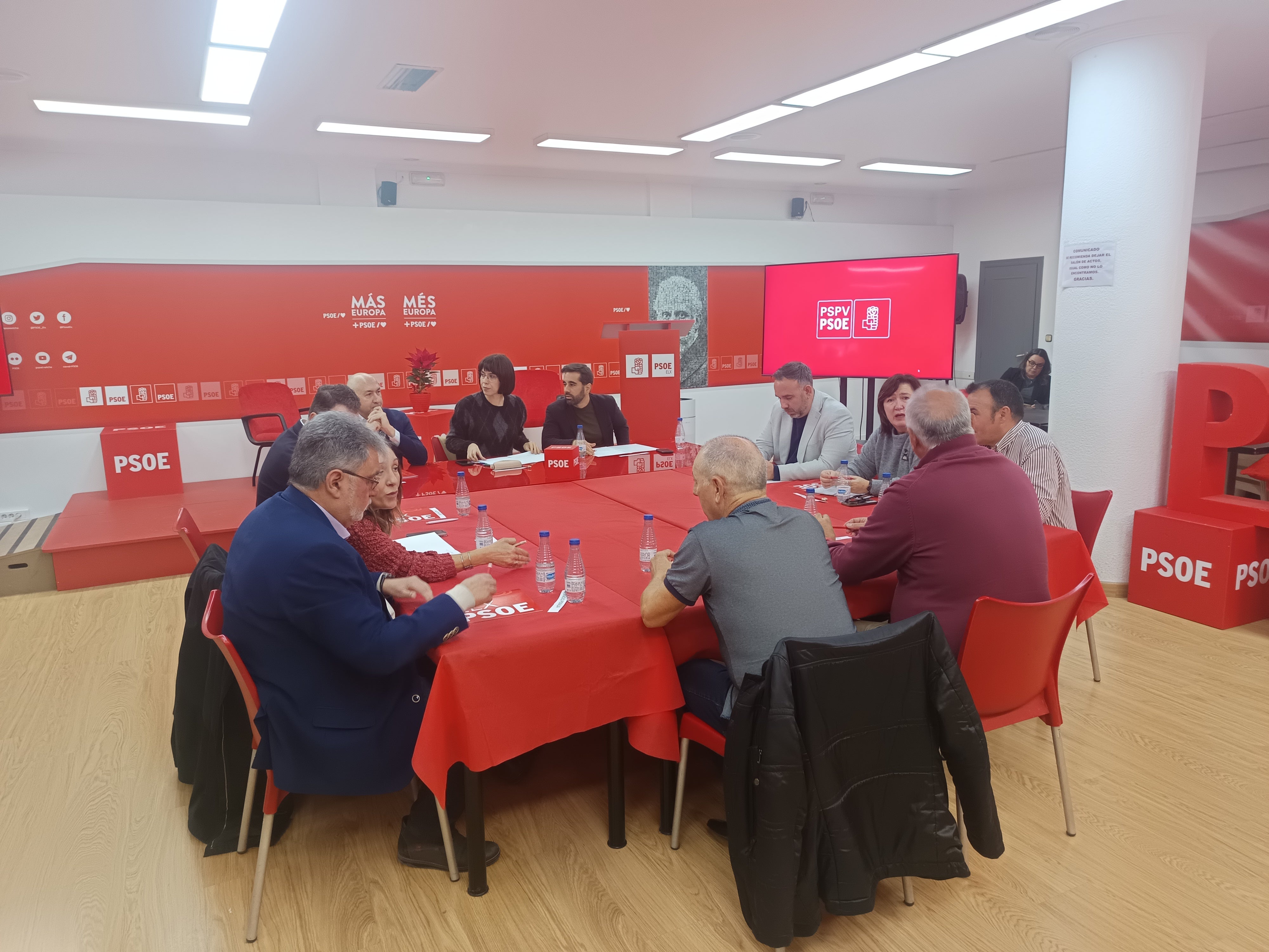 Diana Morant (PSOE) acusa a la Generalitat de “abandono” en el Hospital General de Elche para favorecer al del Vinalopó Diana Morant (PSOE) acusa a la Generalitat de “abandono” en el Hospital General de Elche para favorecer al del Vinalopó