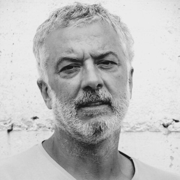 Muere el actor Adolfo Fernández, conocido por su papel en series como 'Machos Alfa', 'Águila Roja' o 'Policías' Muere el actor Adolfo Fernández, conocido por su papel en series como 'Machos Alfa', 'Águila Roja' o 'Policías'