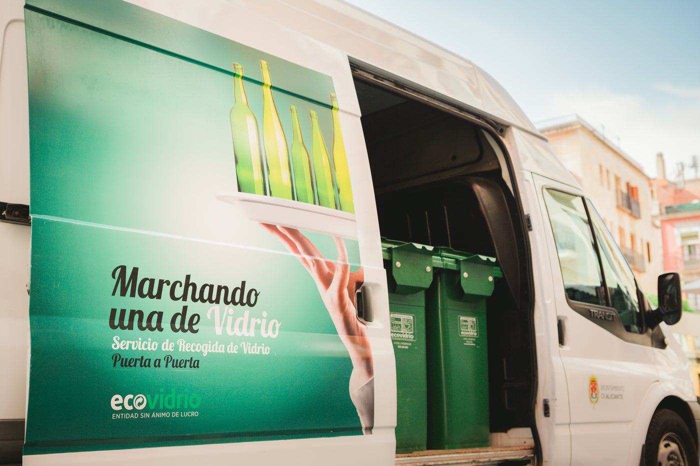 ¿No hay contenedores suficientes? Desmontamos otro mito con Rubén Amón ¿No hay contenedores suficientes? Desmontamos otro mito con Rubén Amón