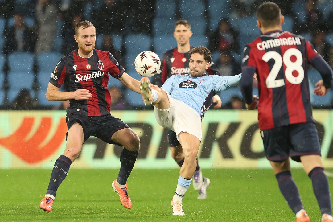 El Bolonia asalta Balaídos y complica el futuro del Celta El Bolonia asalta Balaídos y complica el futuro del Celta