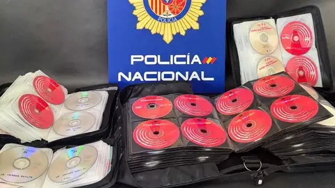 Parte del material que tenía la mujer detenida en Elche. Parte del material que tenía la mujer detenida en Elche.