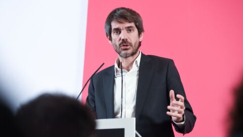 El ministro de Cultura, Ernest Urtasun, durante una rueda de prensa