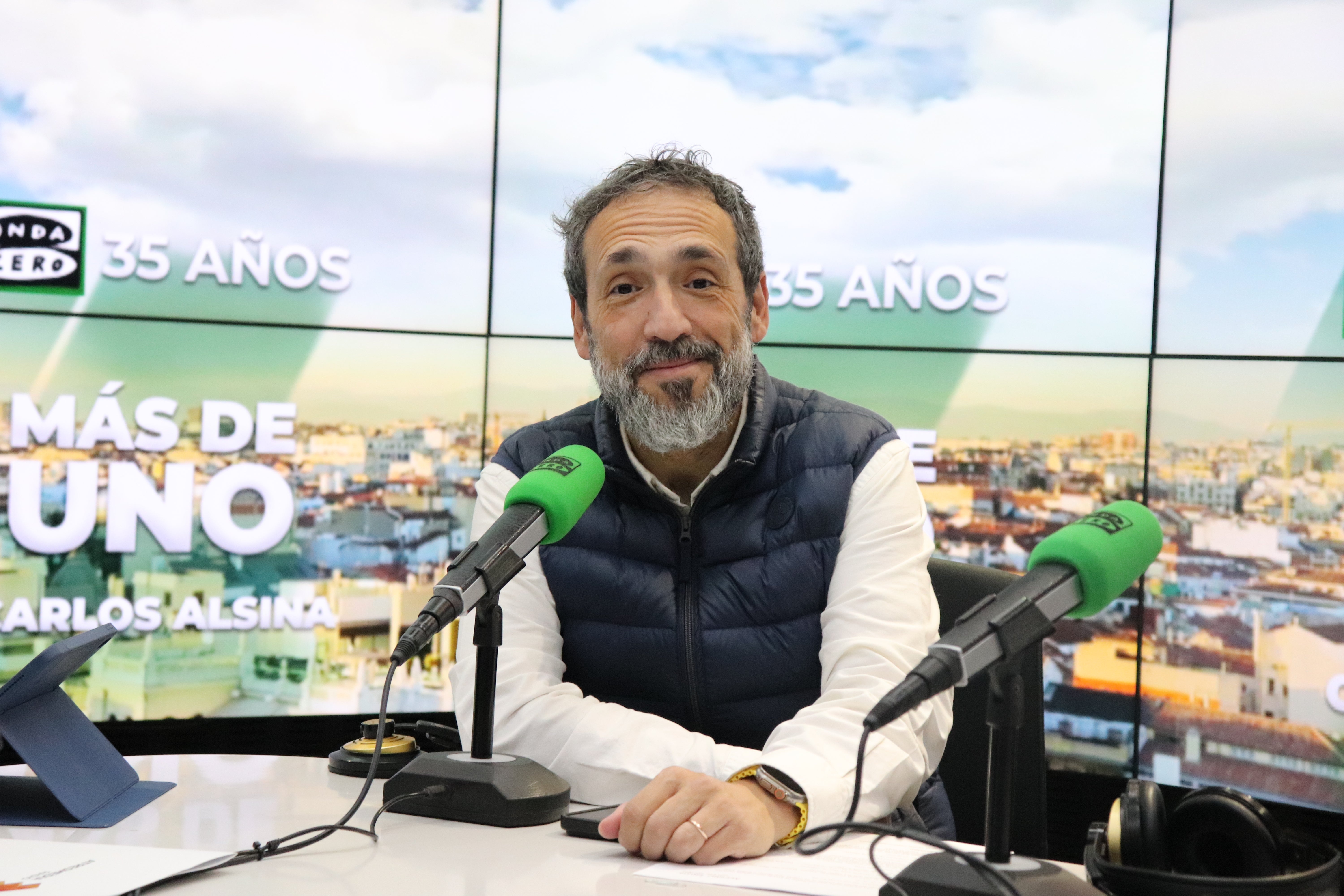 El tenor José Manuel Zapata: "El mayor instrumento que ha creado el ser humano para transmitir emociones es la orquesta sinfónica" El tenor José Manuel Zapata: "El mayor instrumento que ha creado el ser humano para transmitir emociones es la orquesta sinfónica"