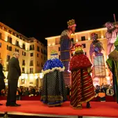 Los reyes Magos frente al belén gigante. Imagen de 2024 Los reyes Magos frente al belén gigante. Imagen de 2024
