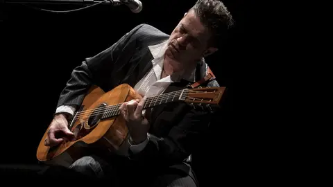 Santiago Auserón, Luis Pastor y Pedro Guerra protagonistas del ciclo "Susurros" .