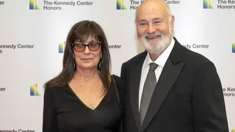 Rob Reiner y su esposa Michele fueron asesinados por su hijo Nick, según la revista People Rob Reiner y su esposa Michele fueron asesinados por su hijo Nick, según la revista People