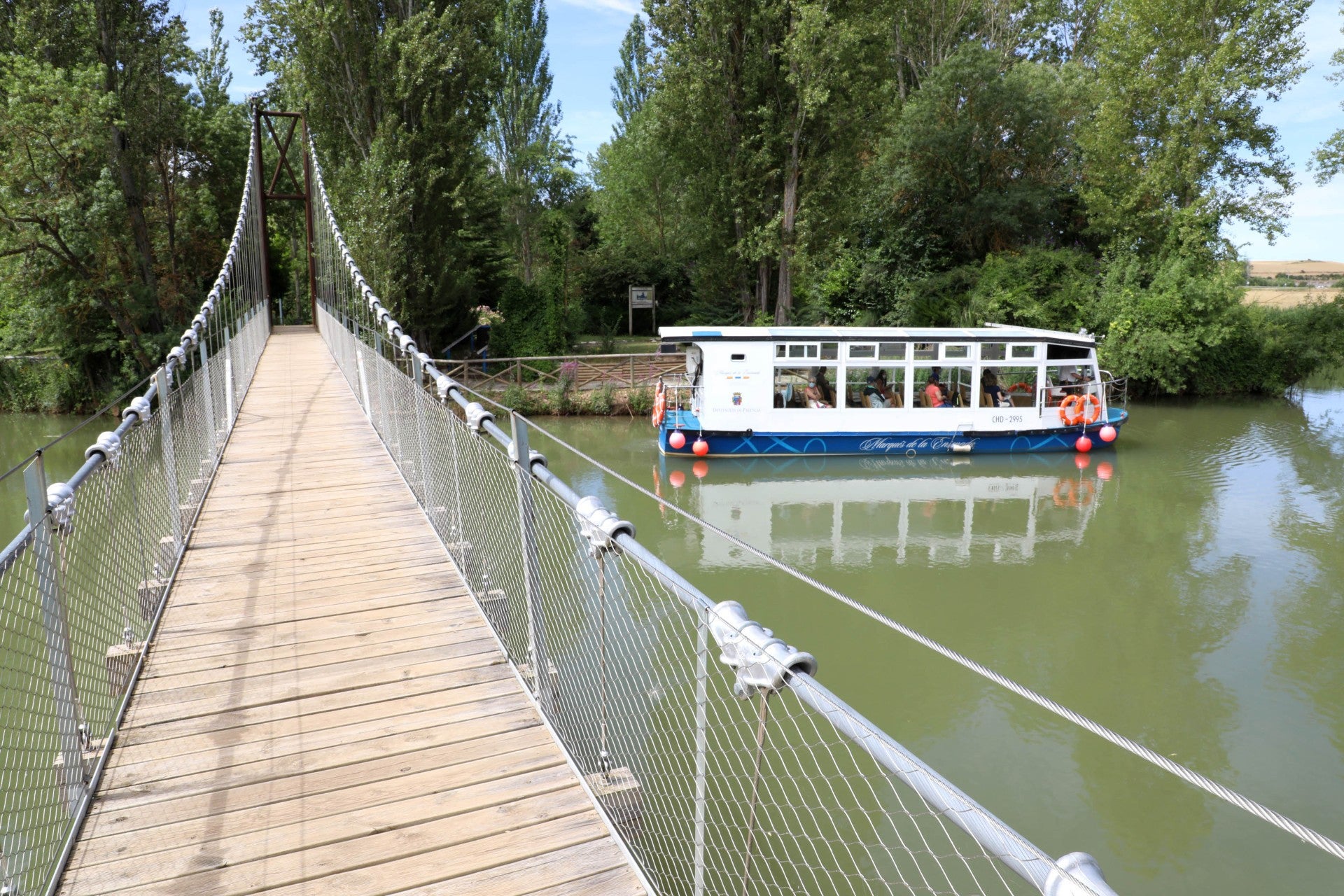 Palencia Turismo invita a navegar con el Grinch por el Canal de Castilla y descubrir la historia del Palacio Provincial Palencia Turismo invita a navegar con el Grinch por el Canal de Castilla y descubrir la historia del Palacio Provincial