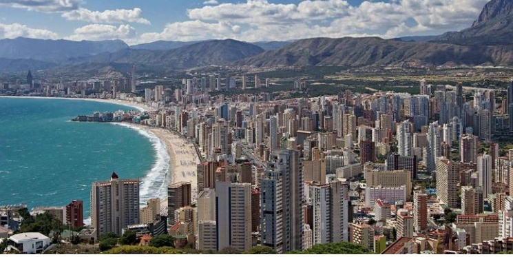Dictaminada en comisión informativa los pliegos del nuevo contrato de limpieza y recogida de residuos de Benidorm Dictaminada en comisión informativa los pliegos del nuevo contrato de limpieza y recogida de residuos de Benidorm