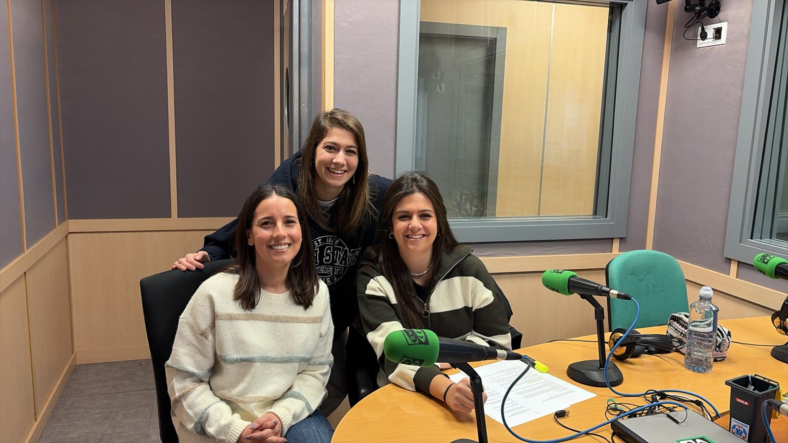 Inma Pineda, Esther Milanés y Alba Milanés Inma Pineda, Esther Milanés y Alba Milanés