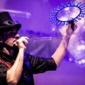 Dreaming Bubbles, el espectáculo familiar de magia y poesía que llega con el 2026