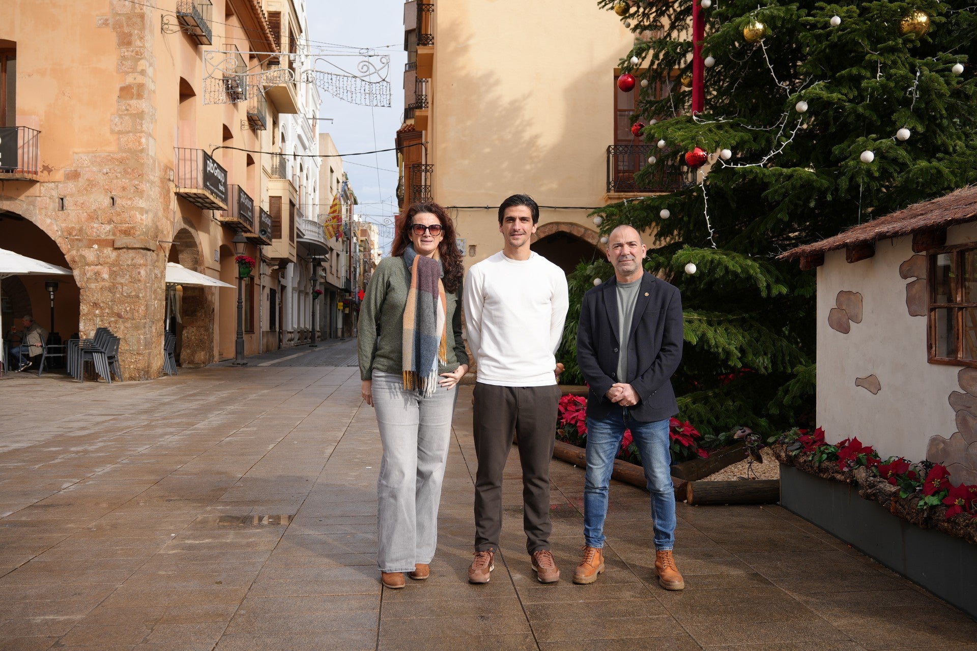 Vila-real impulsa la campaña navideña “En Nadal, tots endavant pel comerç local. Compra a Vila-real” con el apoyo del Villarreal CF Vila-real impulsa la campaña navideña “En Nadal, tots endavant pel comerç local. Compra a Vila-real” con el apoyo del Villarreal CF