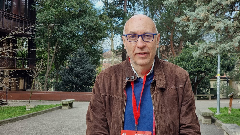 Una militante del PSOE denuncia por acoso laboral al alcalde de Barbadás (Ourense): el partido le exige el acta Una militante del PSOE denuncia por acoso laboral al alcalde de Barbadás (Ourense): el partido le exige el acta