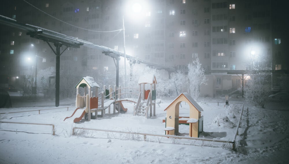Un parque congelado por el frío