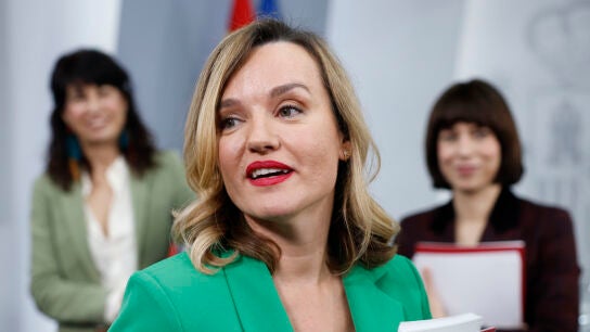 La portavoz del Gobierno y ministra de Educaci&oacute;n, Formaci&oacute;n Profesional y Deportes, Pilar Alegr&iacute;a/ EFE/ Mariscal