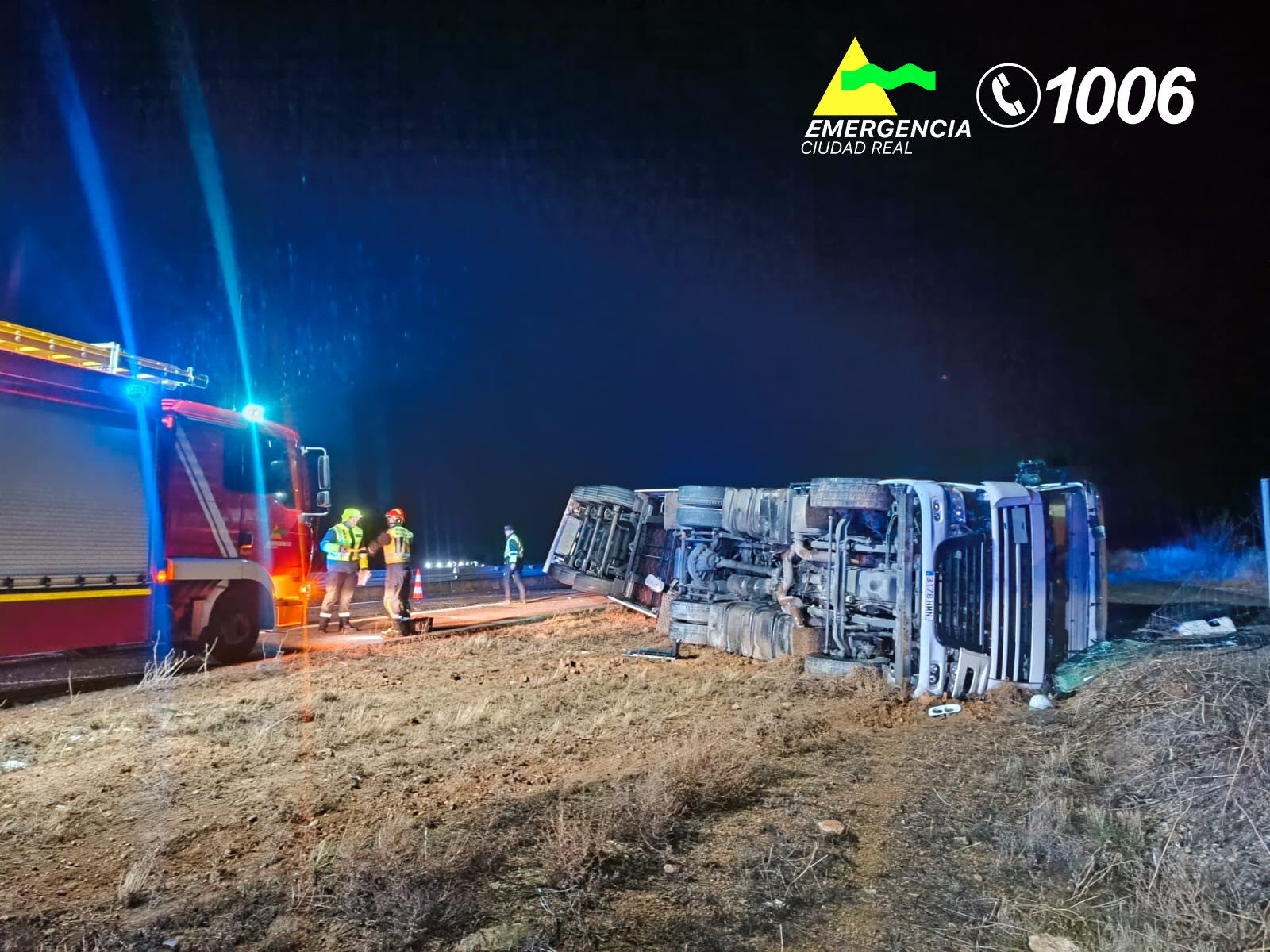 Un hombre de 48 años resulta herido tras volcar el camión que conducía en Membrilla Un hombre de 48 años resulta herido tras volcar el camión que conducía en Membrilla
