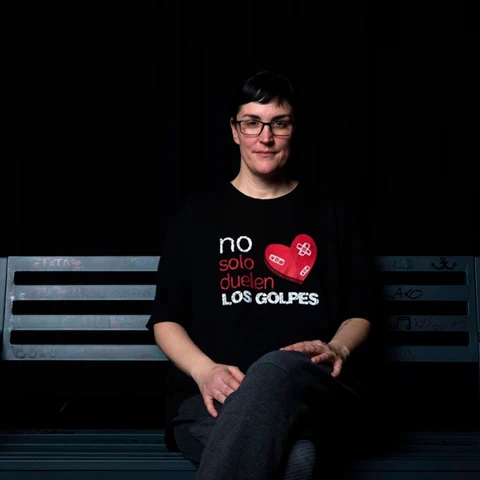 Pamela Palenciana autora del monólogo No solo duelen los golpes