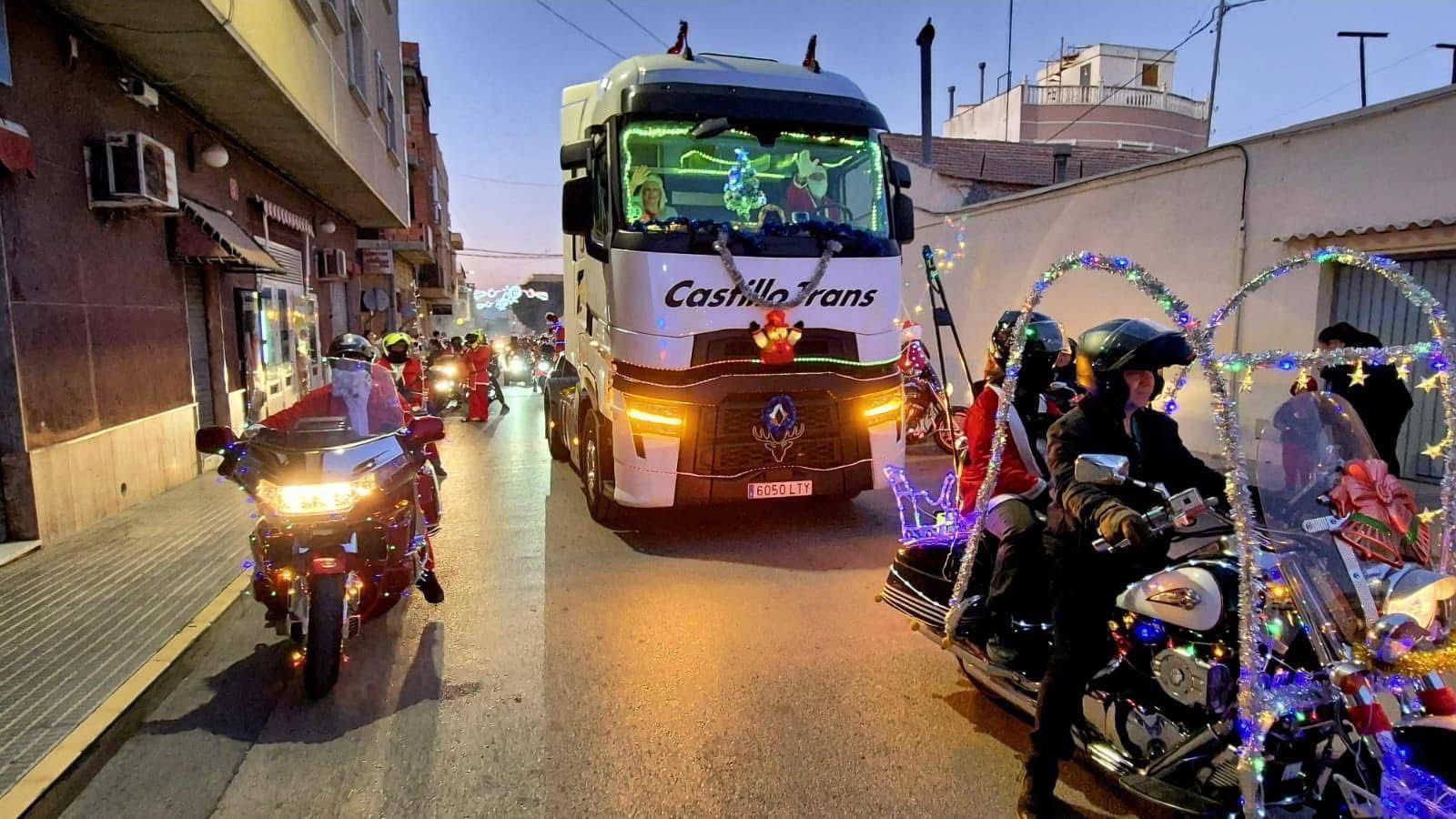 La Vega Baja se ilumina este sábado con la Moto Papanoelada nocturna que recorrerá seis municipios de esta comarca La Vega Baja se ilumina este sábado con la Moto Papanoelada nocturna que recorrerá seis municipios de esta comarca