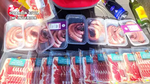 Investigado un vecino de Santander por nueve hurtos en supermercados de Cantabria y Asturias en lo que va de año Investigado un vecino de Santander por nueve hurtos en supermercados de Cantabria y Asturias en lo que va de año