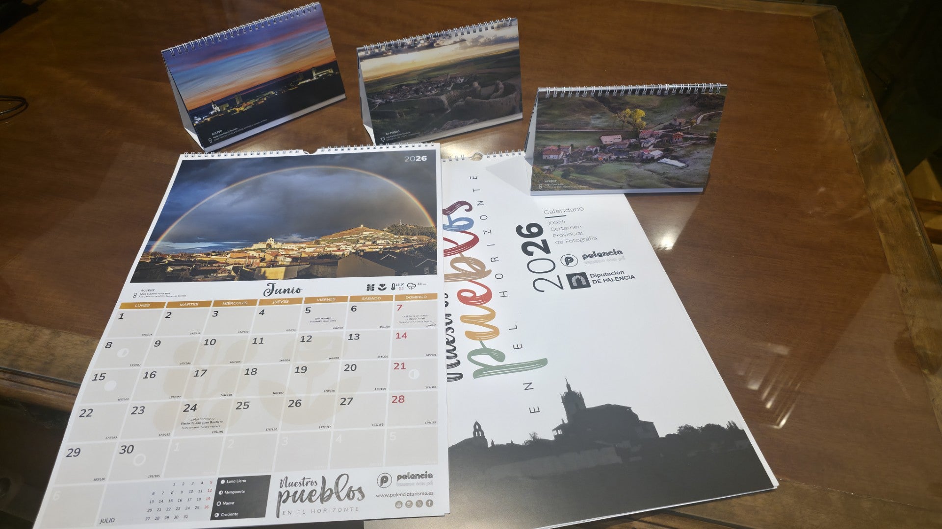 Los calendarios solidarios de la Diputación estarán a la venta a partir del martes 23 de diciembre Los calendarios solidarios de la Diputación estarán a la venta a partir del martes 23 de diciembre