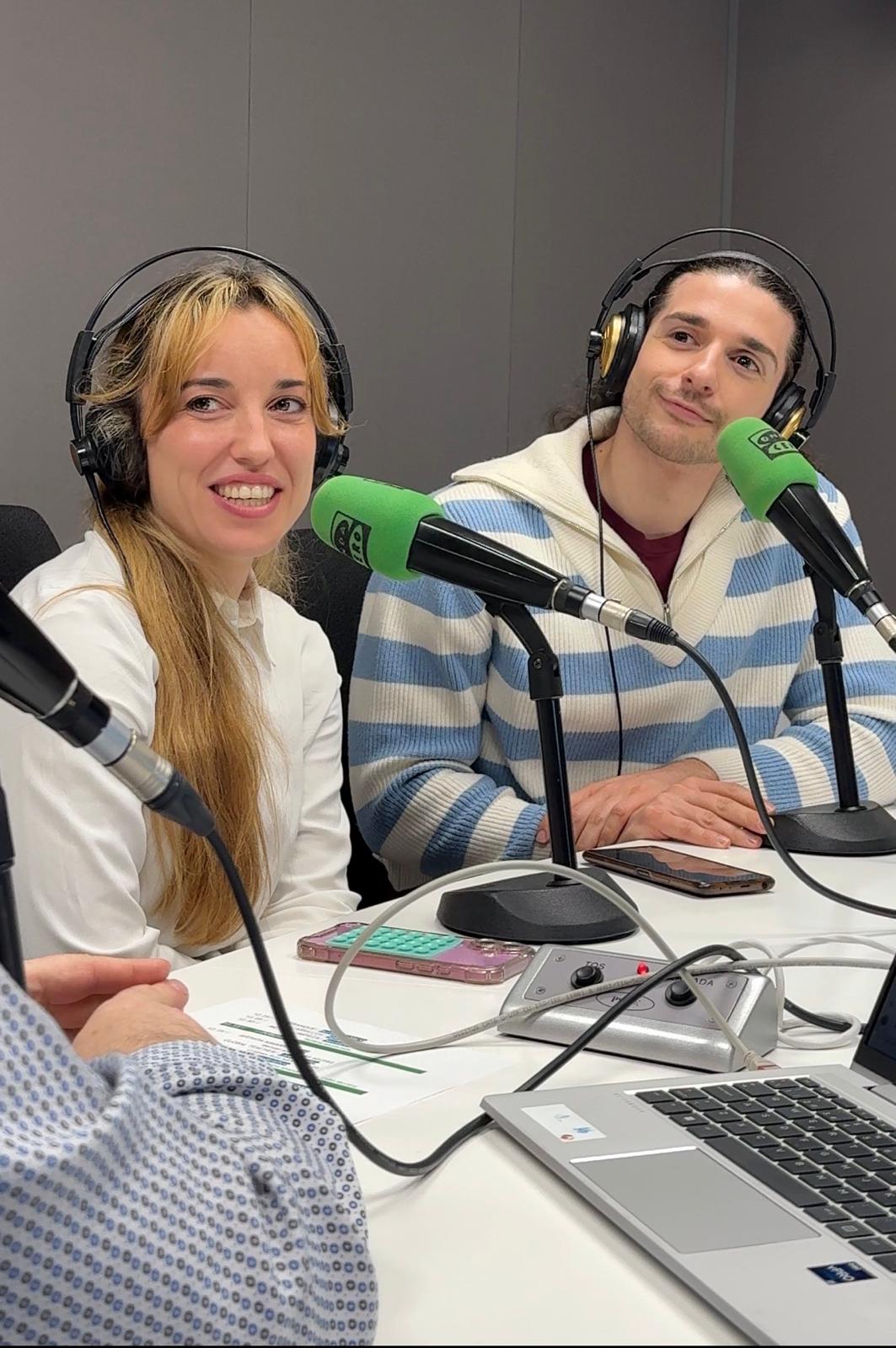 Giampaolo Picucci (Tarzán) y Mireia Coma (Jane), en Más de Uno Zaragoza Giampaolo Picucci (Tarzán) y Mireia Coma (Jane), en Más de Uno Zaragoza