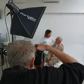 Un calendario solidario para dar visibilidad al alzhéimer y a las familias que conviven con la enfermedad Un calendario solidario para dar visibilidad al alzhéimer y a las familias que conviven con la enfermedad