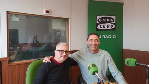 Hugo S.C. escritor y César Rivera, locutor. Hugo S.C. escritor y César Rivera, locutor.