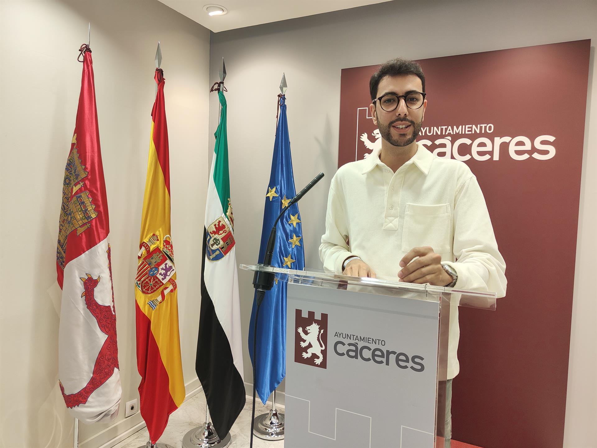 El Ayuntamiento de Cáceres ejecutará las obras del camino de Montealmeida y denuncia ante la Fiscalía la obstrucción El Ayuntamiento de Cáceres ejecutará las obras del camino de Montealmeida y denuncia ante la Fiscalía la obstrucción