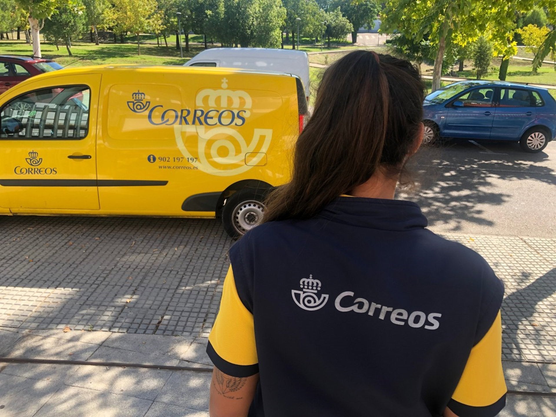 Correos desmiente las acusaciones de Guardiola tras el robo de votos: "La ciudadanía tiene que estar tranquila" Correos desmiente las acusaciones de Guardiola tras el robo de votos: "La ciudadanía tiene que estar tranquila"
