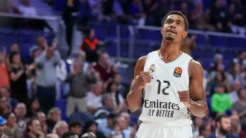 Theo Maledon anota el punto un millón de la Euroliga Theo Maledon anota el punto un millón de la Euroliga