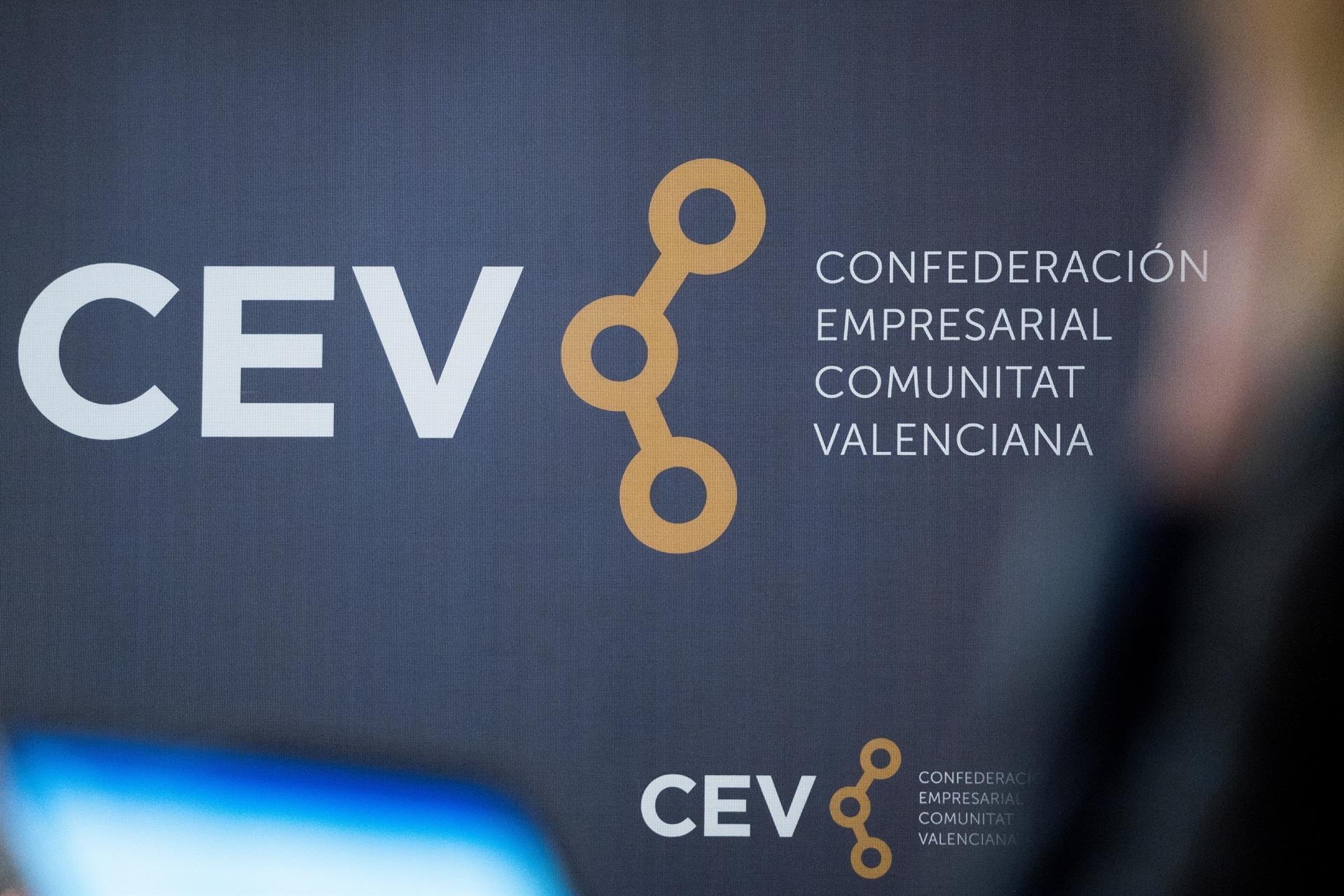 La economía de la Comunitat Valenciana crecerá un 3% este año, según la CEV La economía de la Comunitat Valenciana crecerá un 3% este año, según la CEV