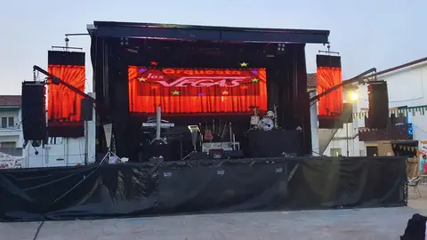 Autorizado el contrato de servicios técnicos para el funcionamiento de los escenarios móviles de Extremadura Autorizado el contrato de servicios técnicos para el funcionamiento de los escenarios móviles de Extremadura