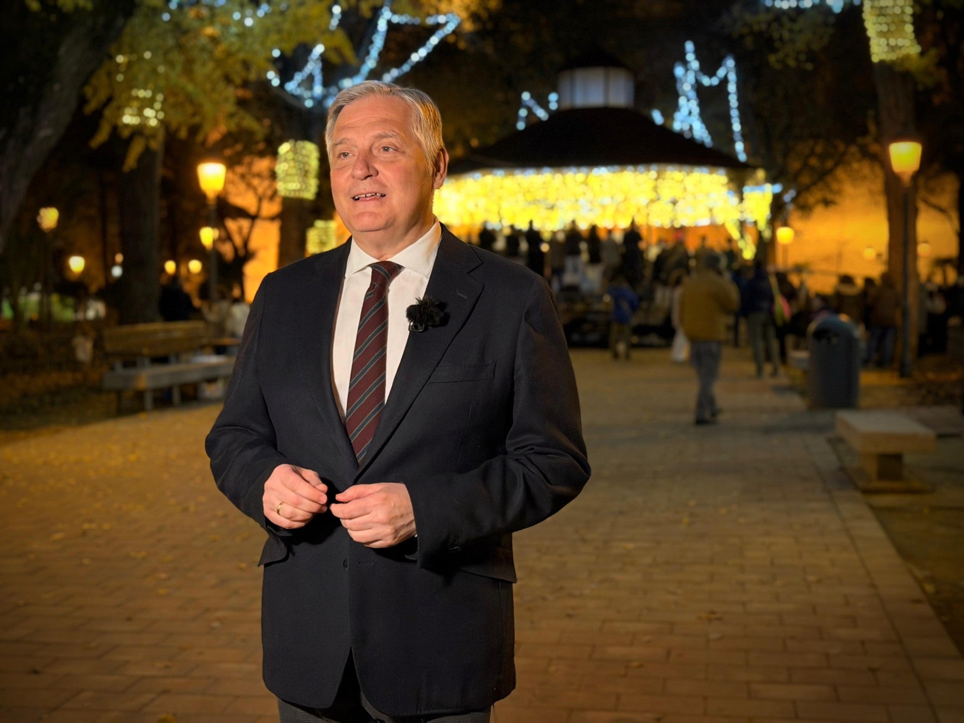 VÍDEO: El alcalde de Ciudad Real felicita la Navidad y desea un 2026 lleno de salud, paz y prosperidad VÍDEO: El alcalde de Ciudad Real felicita la Navidad y desea un 2026 lleno de salud, paz y prosperidad