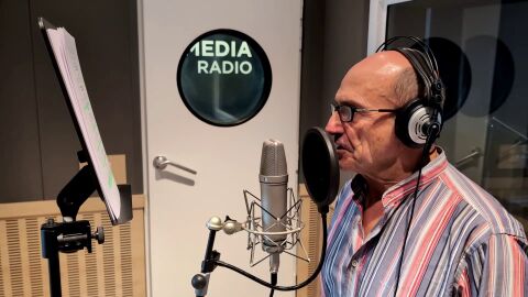 Así se grabó 'Scrooge & Marley', la radioficción escrita y dirigida por Alsina